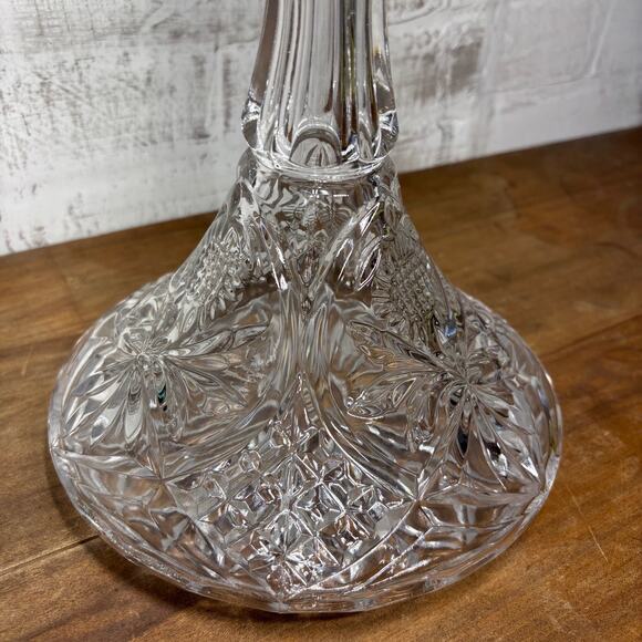 Vintage Crystal Decanter with Stopper - Picture 4 of 6
